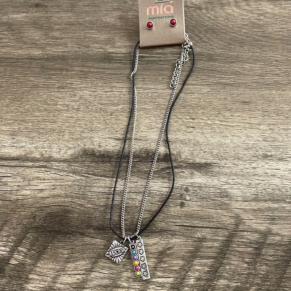 Mia Inspirations Teen Jewelry Necklace and red stud earrings- NWT